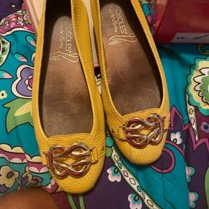 Like new Aerosoles high bet flats